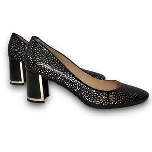 Black Karl Lagerfeld pumps